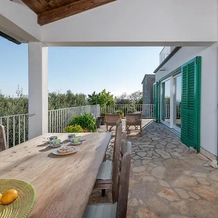 House 33 A - Labin (Istria)