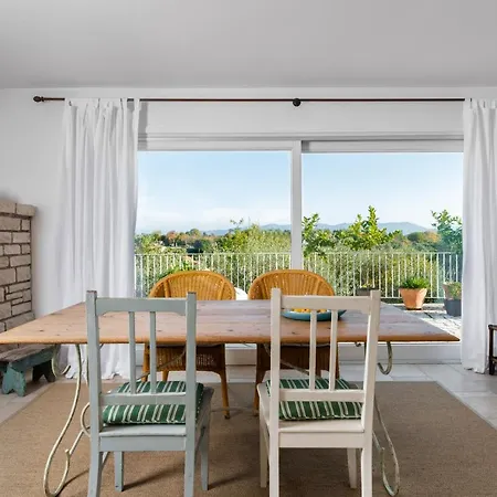 Apartment House 33 A - Labin (Istria)