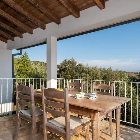House 33 A - Für 4 Personen In Sveta Marina, Istrien Apartment