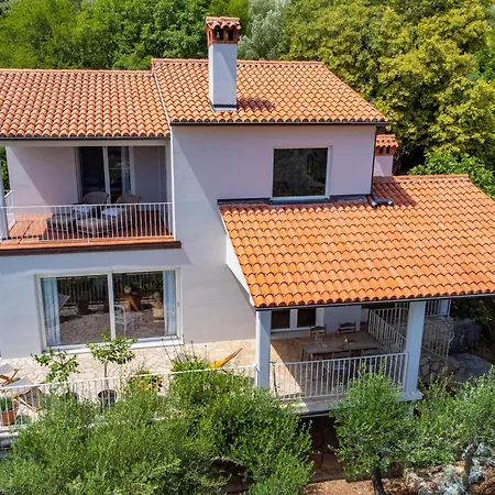 House 33 A - Für 4 Personen In Sveta Marina, Istrien Apartment